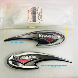 TEM NHỰA NỔI LOGO BÌNH XĂNG KAWASAKI BOSS 175