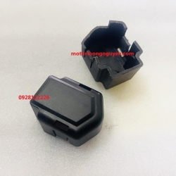 NẮP NHỰA CHỤP CẢM BIẾN BÌNH XĂNG CON CB400-VTEC